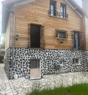 Le Raincy Haus | LE COSY POUPY