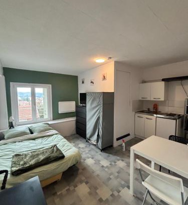 Besancon Wohnung | Le gite "Detroit studette" Besançon confort et simplicité