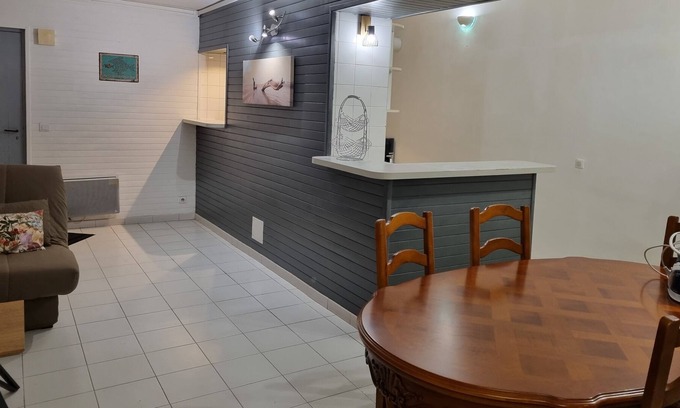 Claira Haus | Le Pitaya 15 minutes from the beach 25 minutes from Spain