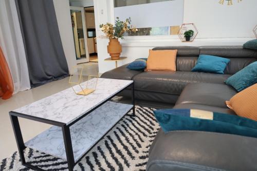 Montry Wohnung | Le Refuge à 8min Disneyland - Parking - 6 personnes