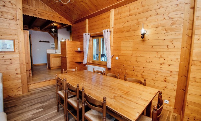 Les Hopitaux-Vieux Wohnung | Le Suchet apartment in a 1798 Comtoise farmhouse