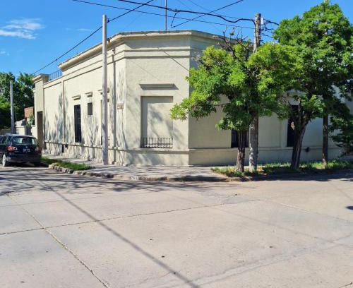 San Antonio de Areco Villa | Lechuza Bolivar