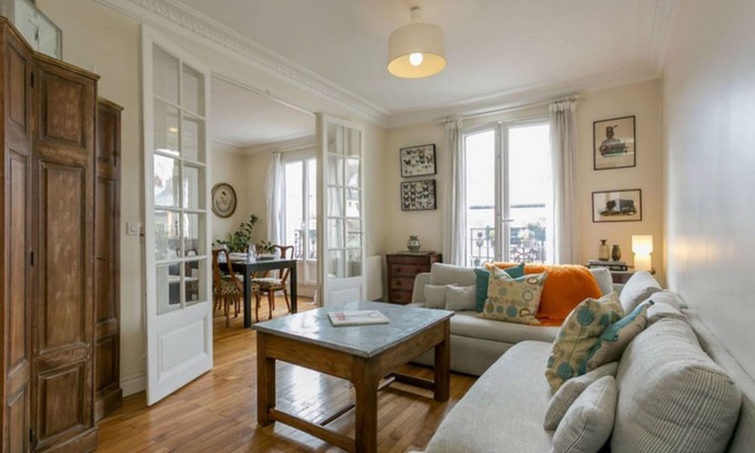 15th Arrondissement Wohnung | Left Bank - zu Fuß zum Eiffelturm - Renoviert - Sicher und Authentic Neighborhood