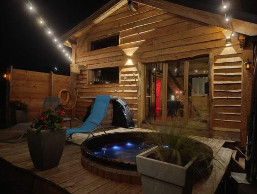 Septmoncel les Molunes Skihütte | Les Étoiles de Bevy Chalet insolite Love Room