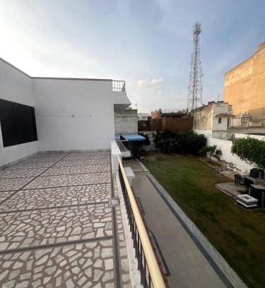 Pilani Wohnung | Less than 500m from BITS Campus