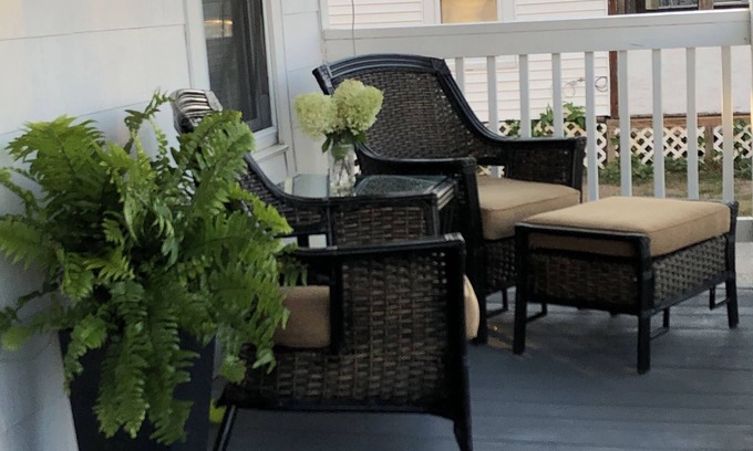 Hampton Hütte | Let the sea revive you. 1/2 block to beach