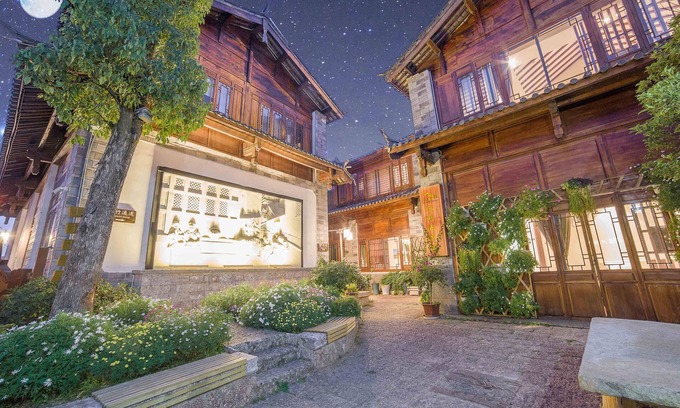 Gucheng Haus | Li Jiang Tang Feng Yard No.1