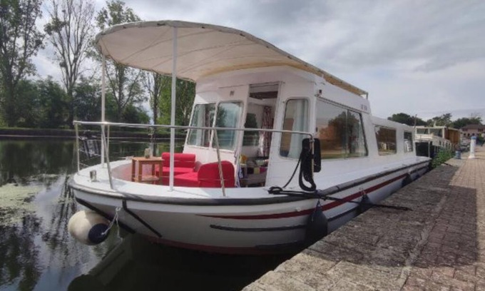 Briennon Bootsverleih | Libéllule péniche nuit insolite