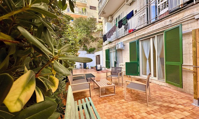 Mergellina Wohnung | Life in Naples