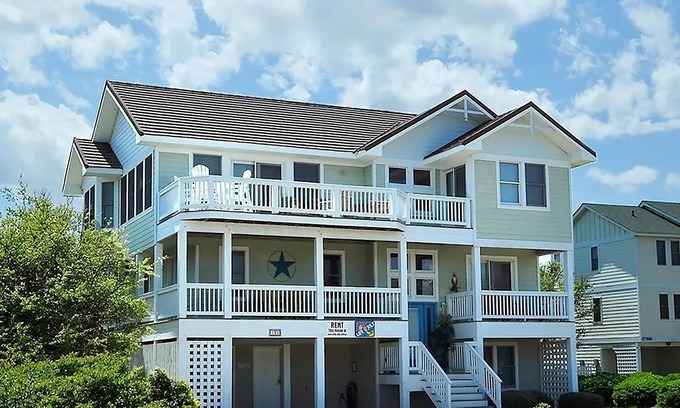 Duck Haus | Life O' Rily: Private Pool | Hot Tub | Oceanside | Game Room