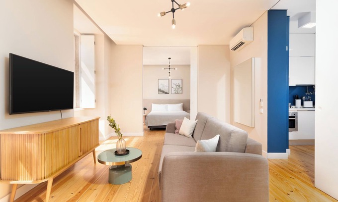 Chiado Wohnung | Limehome Lisbon Rua do Arsenal