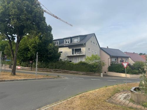Roettenbach Wohnung | Lindenhof Mühlstetten Wohnraum Boardinghouse