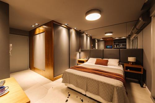 Centro Wohnung | Lindo Studio, Central, Com Garagem e Academia!