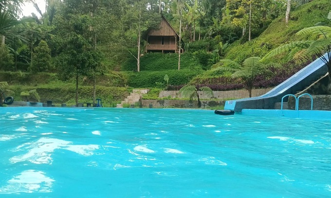 Tetebatu Haus | Lingkung Park Tetebatu