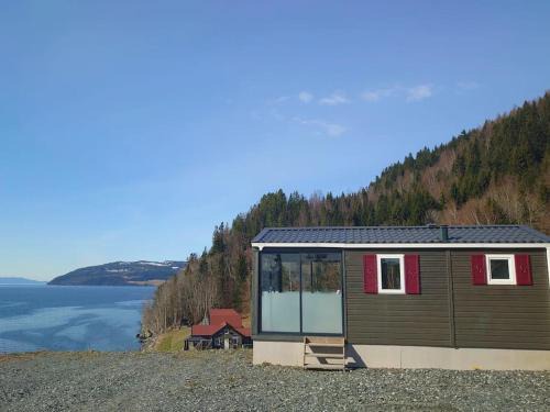 Leksvik Wohnung | Litj-stua - innholdsrikt minihus med stor utsikt