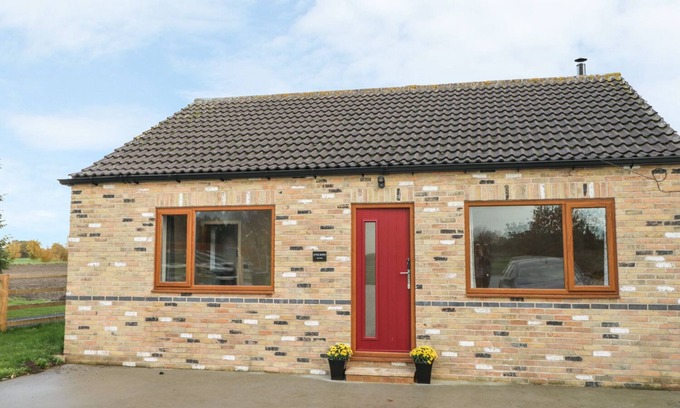 Ryther Hütte | Little Acres, CAWOOD