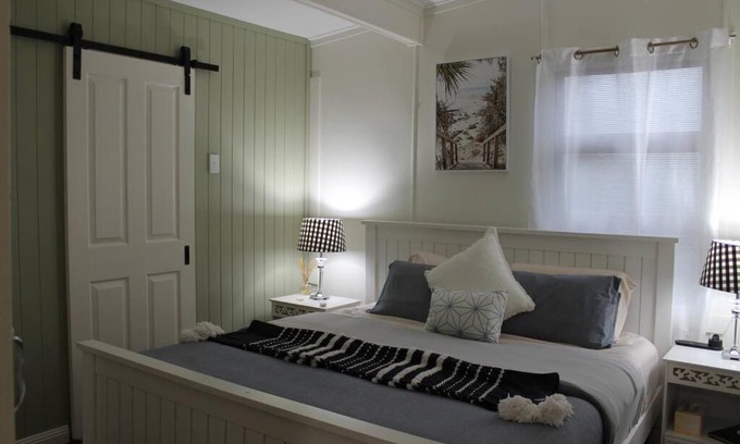 Woorim Haus | Little Ray on Sunshine. Hamptons style beachhouse