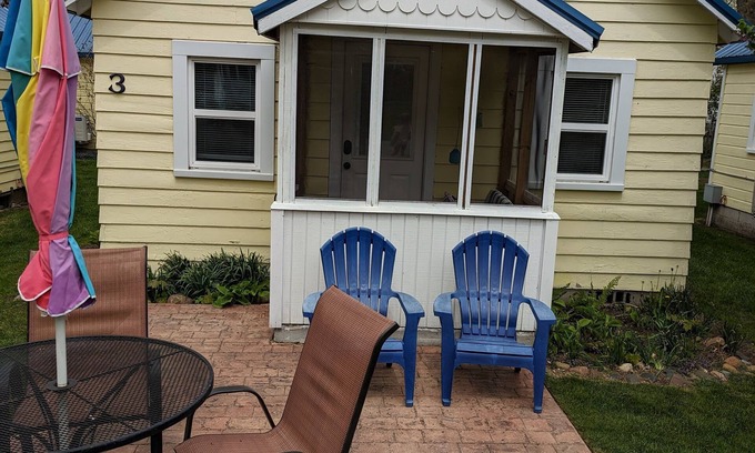 Port Austin Hütte | Little Yellow Cottages #3