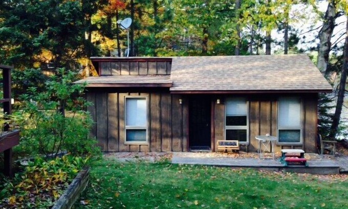 Lake Nebagamon Haus | Das Hotel liegt am 100 Meter langen Strand am 985 Morgen großen Lake Nebagamon in Wisconin