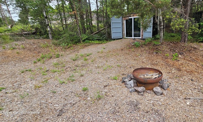 Mohawk Kabine | Located on the property of the Historic Ahmeek Copper Mine Copper Country!!