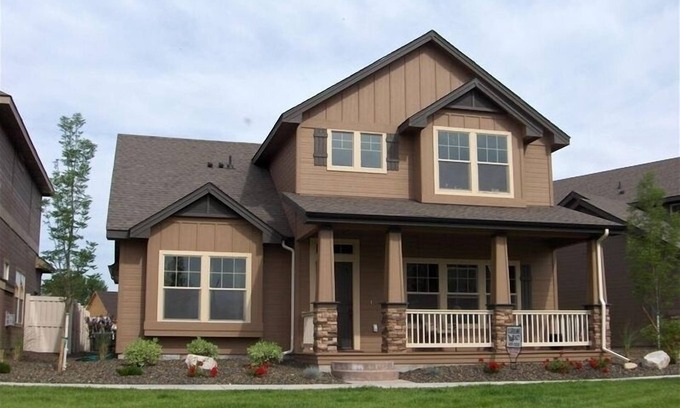 Eagle Haus | Lage, Lage - Neu Custom Home in Eagle Entwickelt