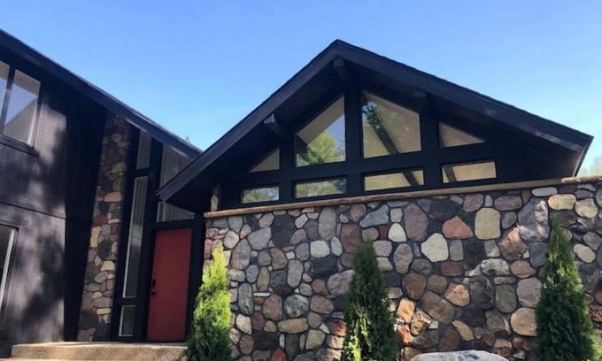 Baroda Haus | Location location