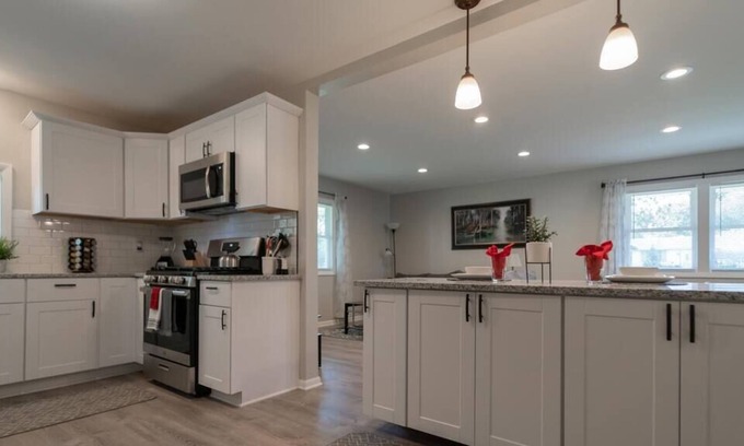 Highland Haus | Location & Relaxation | A Beautiful Modern Stay