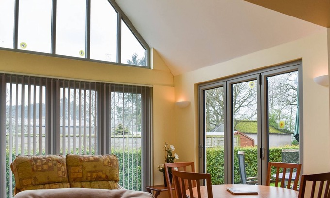 Salton Hütte | 2 bedroom accommodation in Salton, near Kirkbymoorside