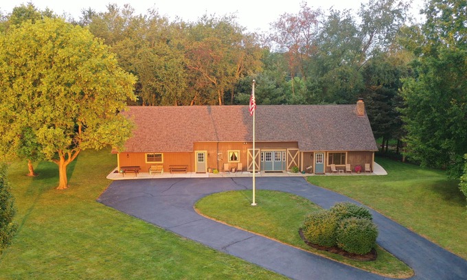 North Industry Kabine | Die Hütte bei Brookside