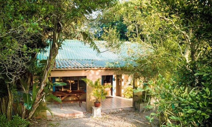 Sodwana Bay Kabine | lodge set in a world heritage site, 5 min from beach
