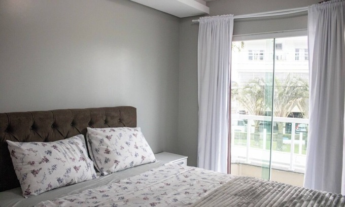 Rio Caveiras Wohnung | Loft com Wi-Fi e ótima localização em Biguaçu/SC