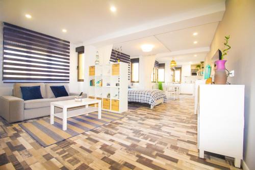 Cimadevilla Wohnung | Loft en Gijón - Cimavilla con vistas al cerro