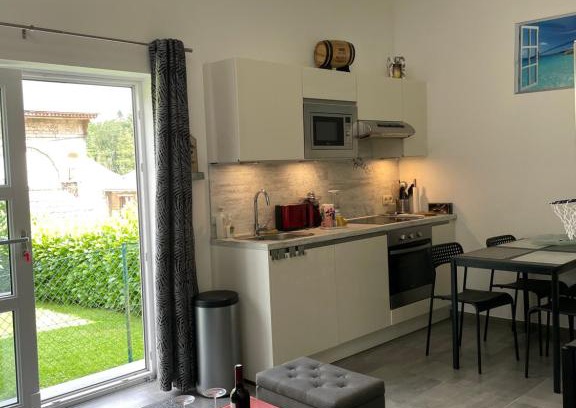 Wepion Haus | Loft exceptionnel à Wépion avec jacuzzi extérieur l été et cabine infrarouge