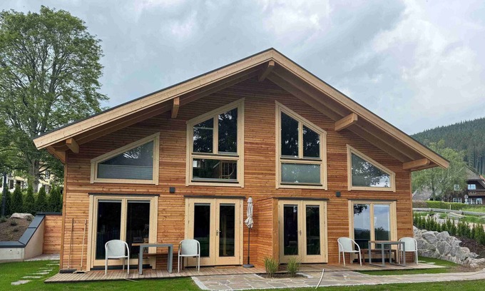 Saig Wohnung | Holzblockhaus mit 70 qm, 2 Schlafzimmer, 1 Wohn- / Schlafbereich, max. für 6 Personen
