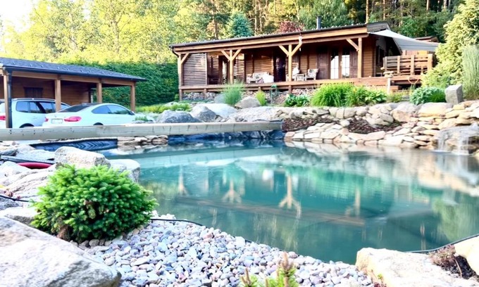 Nova Bystrice Wohnung | Log cabins at Iron Rose in Czech Canada