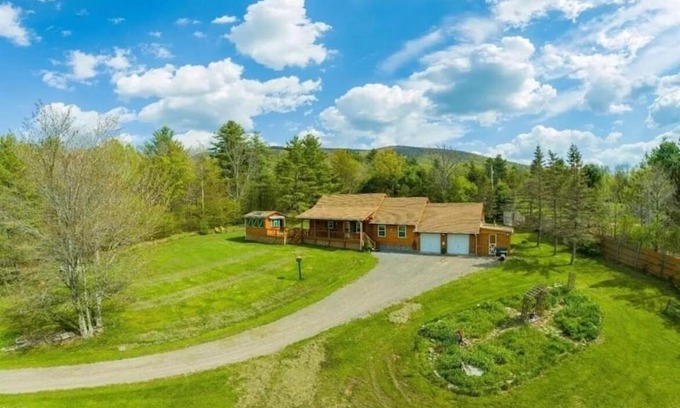 Maplecrest Haus | Log Home w Mountain Views Near Windham & Hunter Ski Resorts