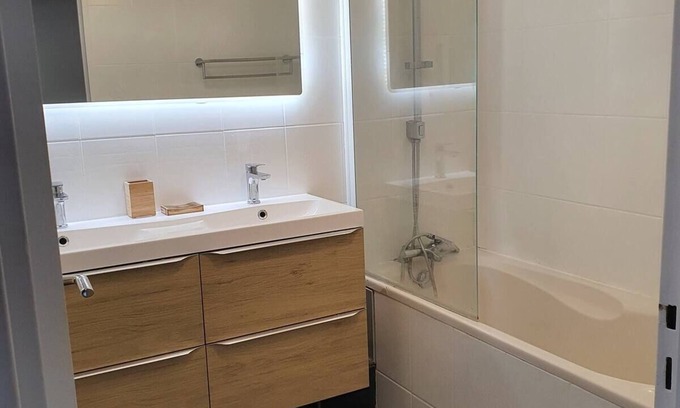 Mousseau Wohnung | Logement 5 Chambres à 15min de la Gare D'évry-courcouronnes