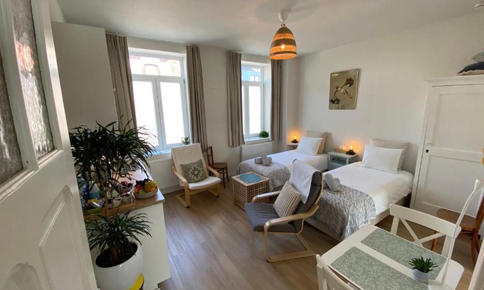Ostend City Centre Wohnung | LOGIES-M Comfort Studios Inc Bikes B&B