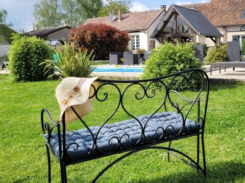 Bailleau-l'Eveque Haus | Longère rénovée avec piscine, spa et hammam aux portes de Chartres, pour 12 personnes - FR-1-581-128