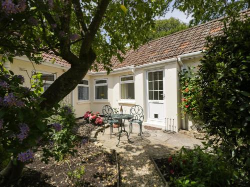 Ditcheat Haus | Long Batch Cottage