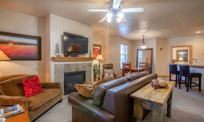 Kimball Junction Eigentumswohnung | Long term oasis - near trails, eateries and shops