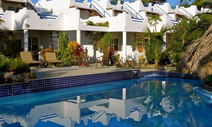 Sittee River Villa | Lounge in der Sonne oder Kälte in den Schatten