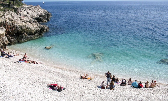 Jadreski Wohnung | Lovely apartment for 6 people with private pool, A/C, WIFI, TV, terrace and parking