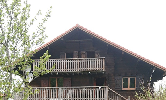 Chaux-Neuve Skihütte | Lovely cottage for nature lovers.