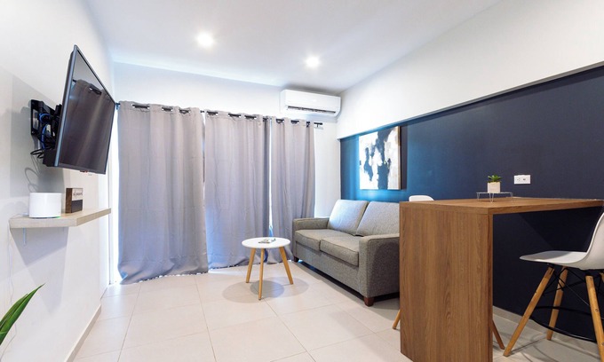 Koyari Wohnung | Lovely One Bedroom Apartment w/ Amazing Location