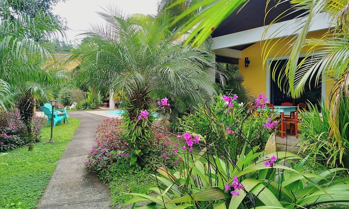 Nuevo Arenal Villa | Schöne Villa in LakeGardens, schöne Aussicht auf den See, tolles kostenloses Frühstück