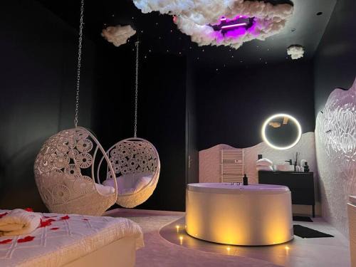 Jujurieux Wohnung | Loving room cocooning l’Air