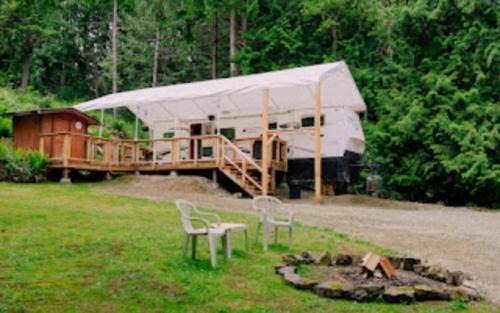 Salt Spring Island Sonstige | Lower Meadow on Saltspring Island