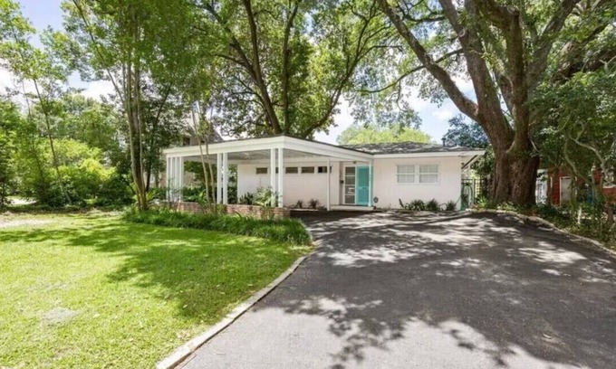 Highlands - Perkins Haus | LSU Retreat Cozy, Clean, and Close to Everything