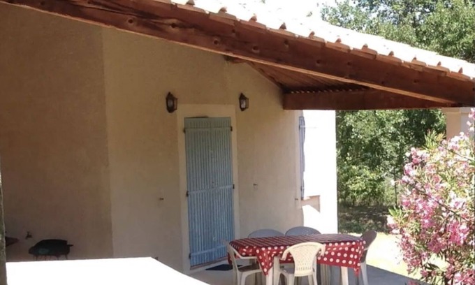 Menerbes Haus | Luberon - Vue Exceptionnelle - Location de Maisonnette 4 Personnes